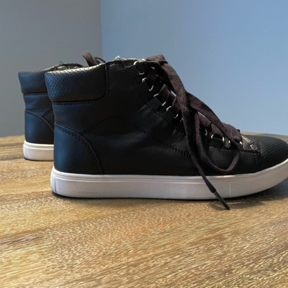 Steve Madden Darya Hi-Tops Size 8M - Picture 1 of 10